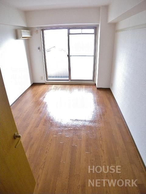 部屋画像9