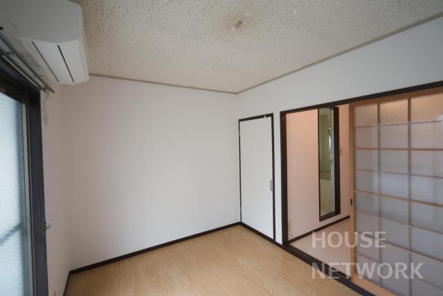 部屋画像9