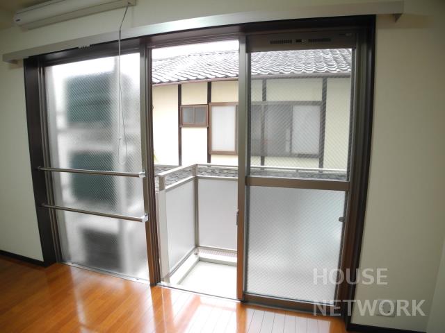 部屋画像10