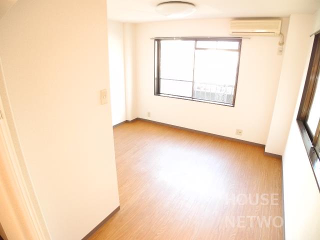 部屋画像1