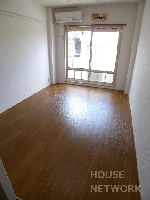 部屋画像9
