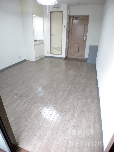 部屋画像10