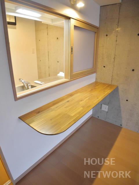 部屋画像18
