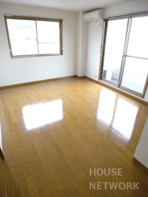 部屋画像1