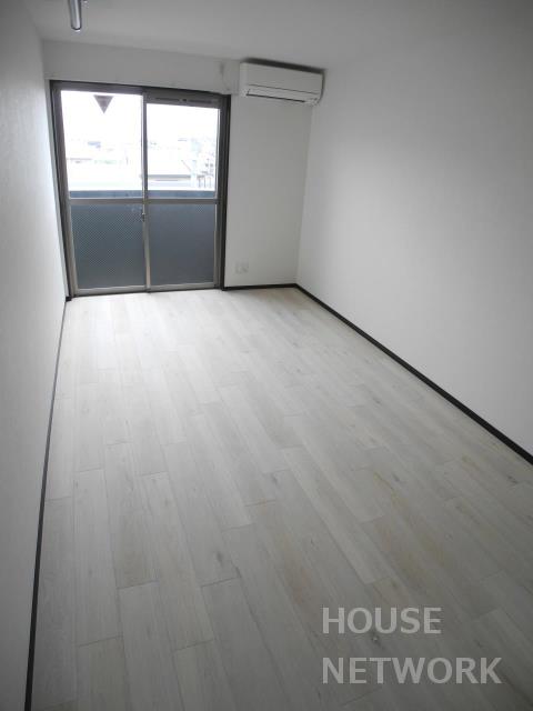 部屋画像9