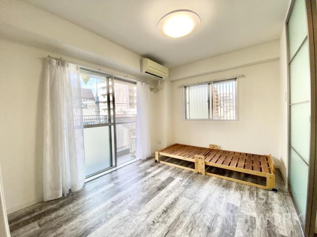 部屋画像10