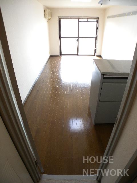 部屋画像9