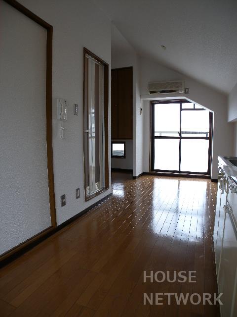 部屋画像8
