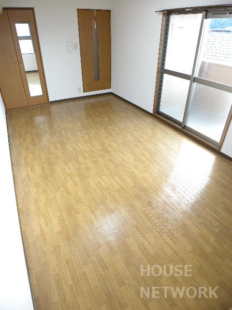 部屋画像18
