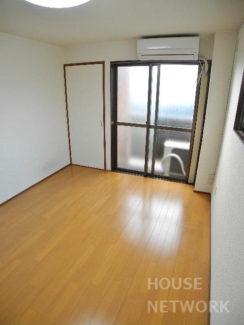 部屋画像10