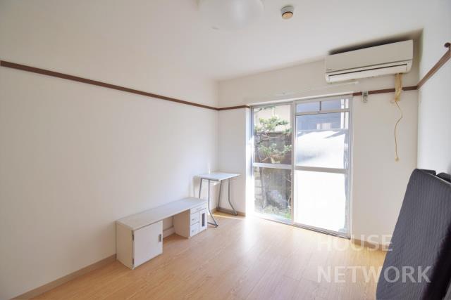 部屋画像1