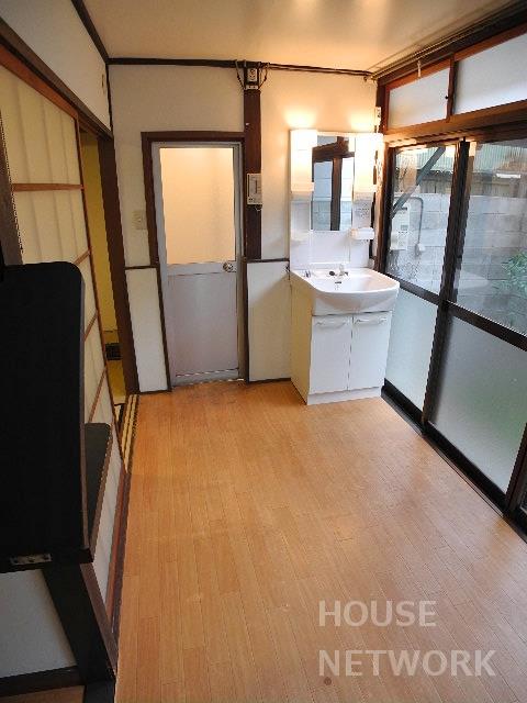 部屋画像14