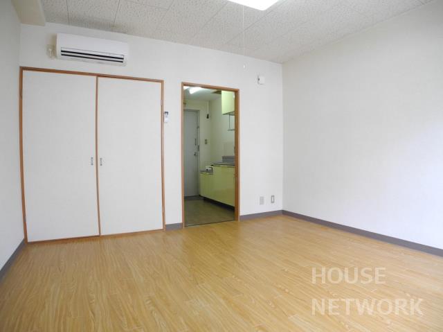 部屋画像17