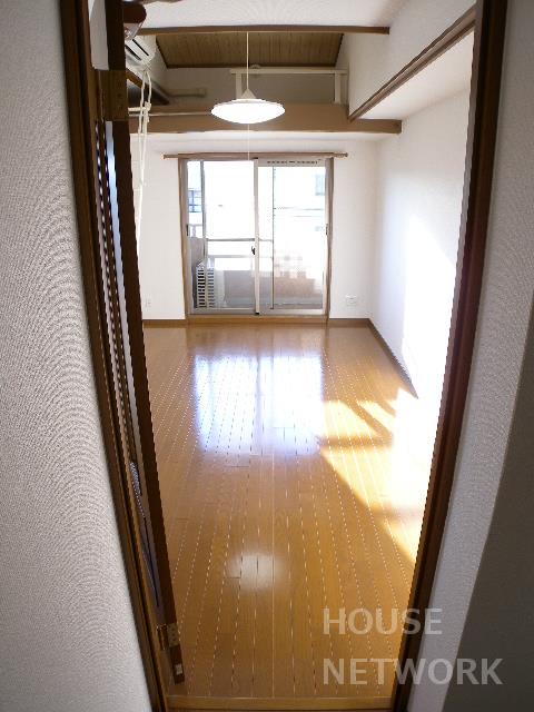 部屋画像16
