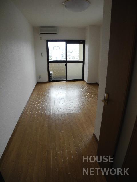 部屋画像9