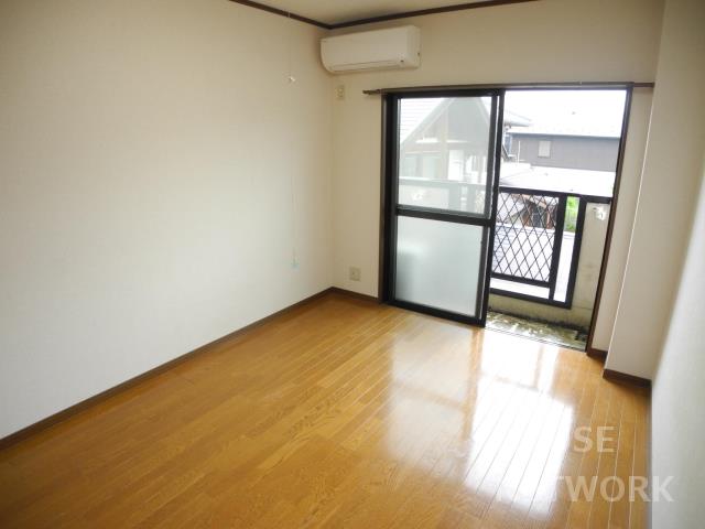 部屋画像1