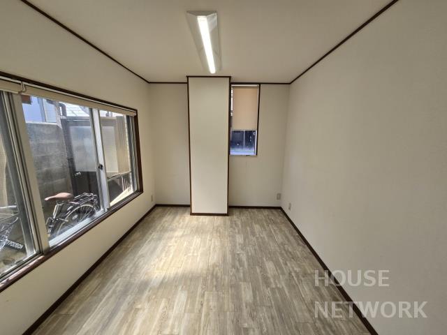 部屋画像10