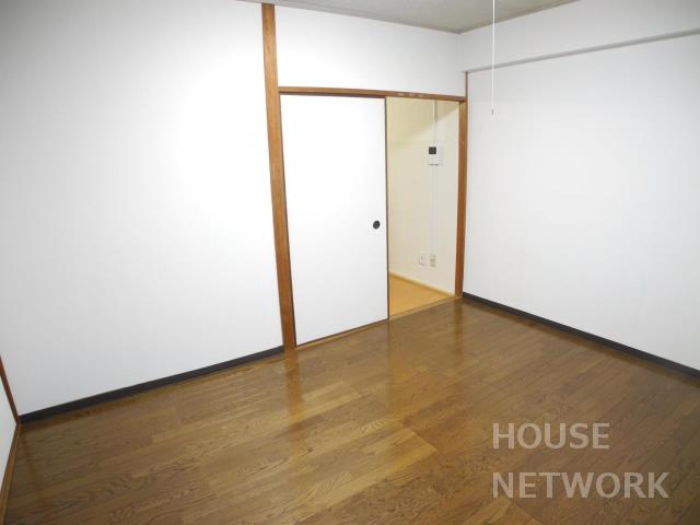 部屋画像9