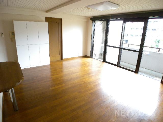部屋画像1