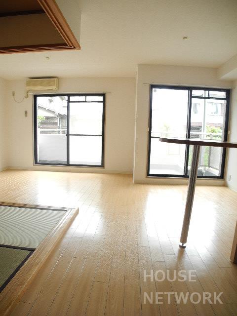 部屋画像10