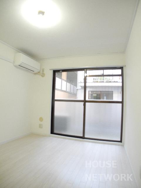 部屋画像10
