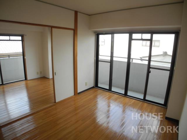 部屋画像9