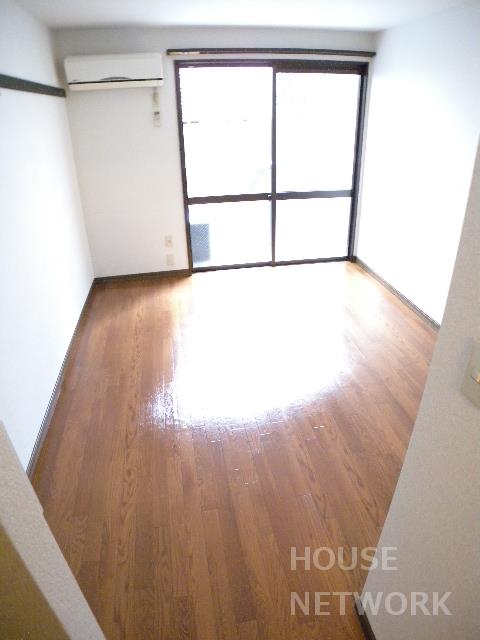 部屋画像5