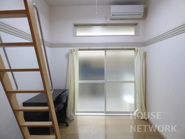部屋画像5
