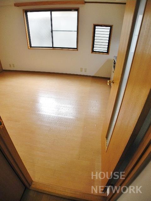 部屋画像9
