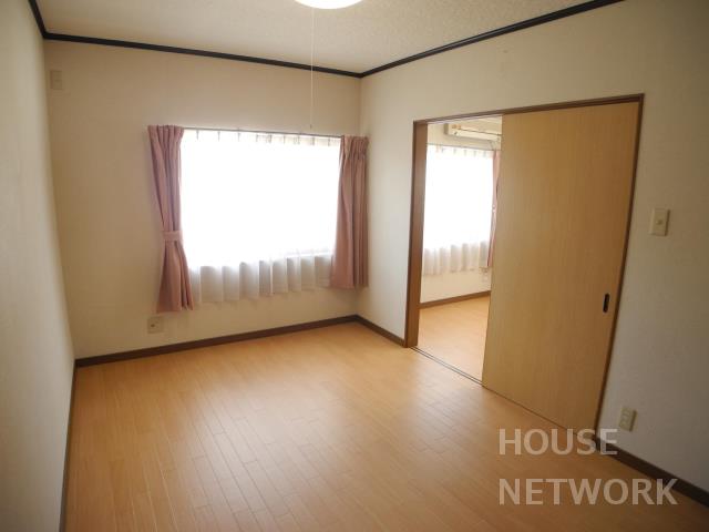 部屋画像10