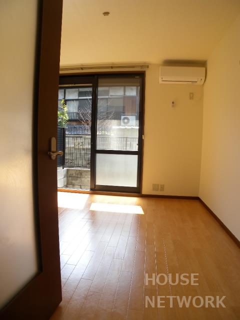 部屋画像8