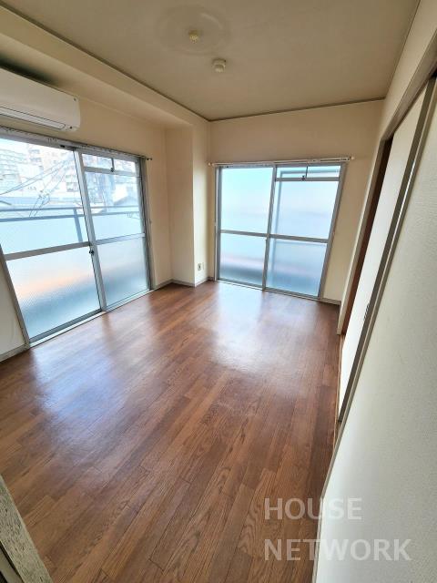 部屋画像9