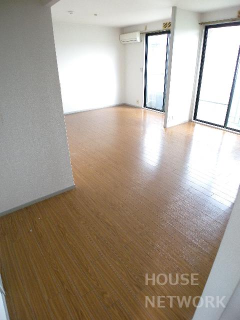 部屋画像10