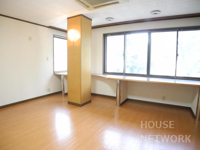 部屋画像9