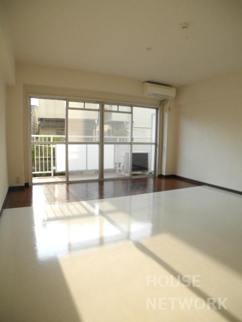 部屋画像10
