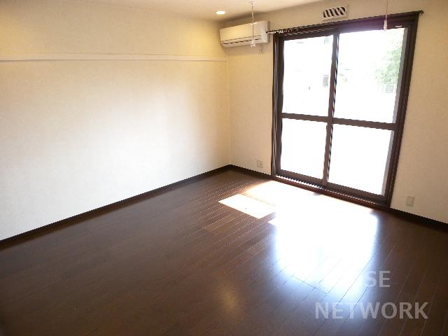 部屋画像1