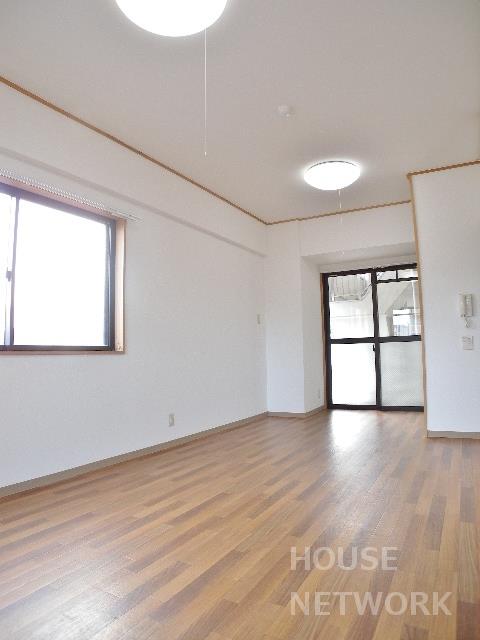 部屋画像5