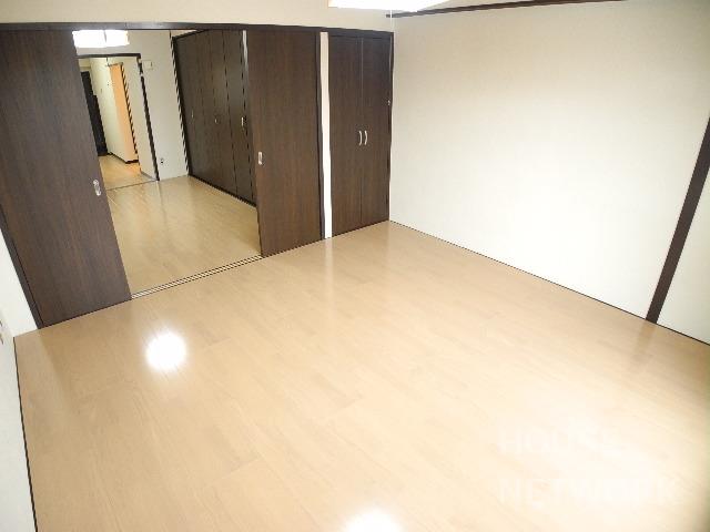 部屋画像17